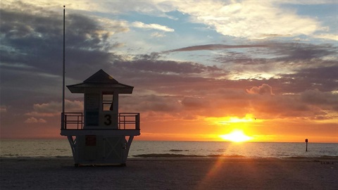 sunset with lifeguard tower